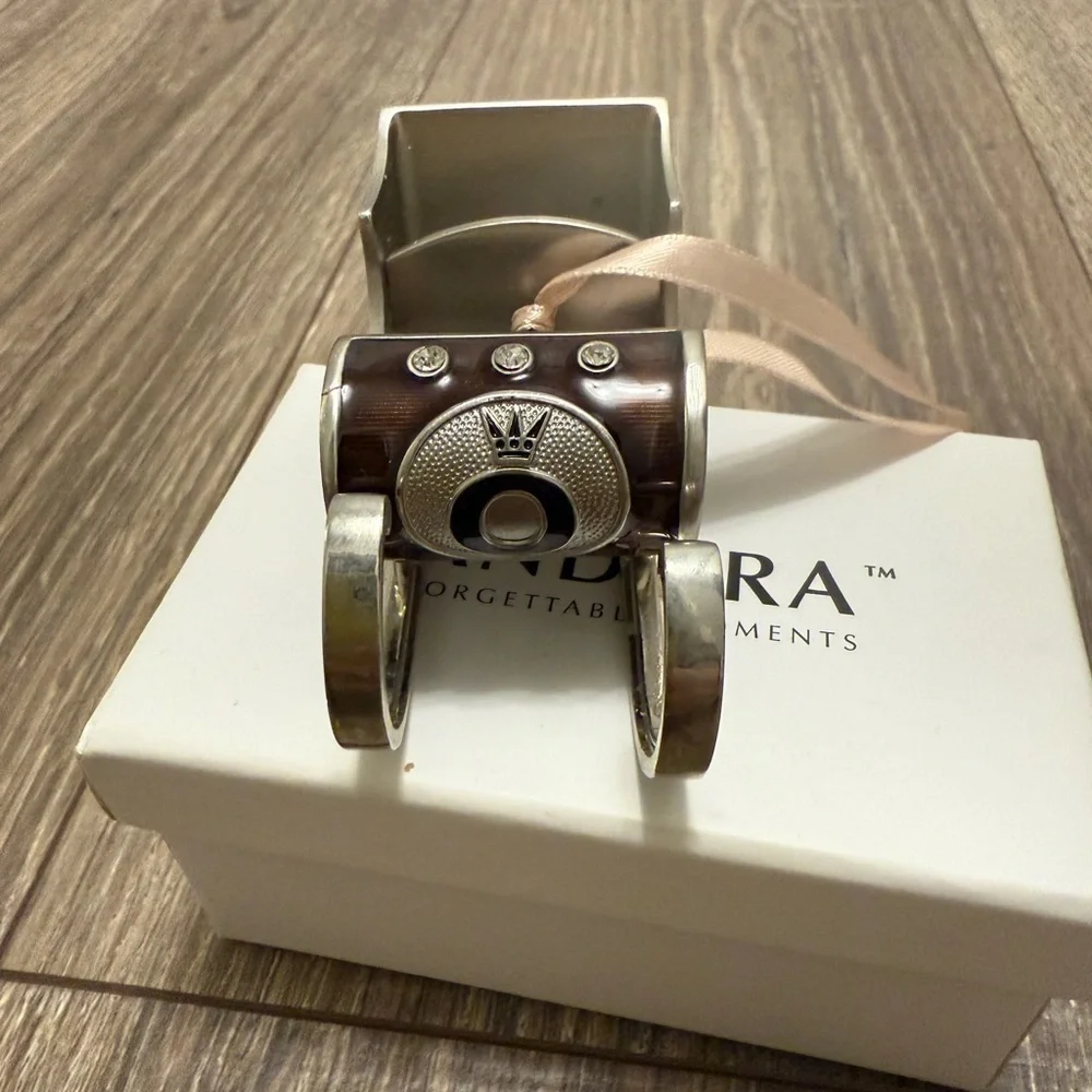 Pandora collectible sleigh